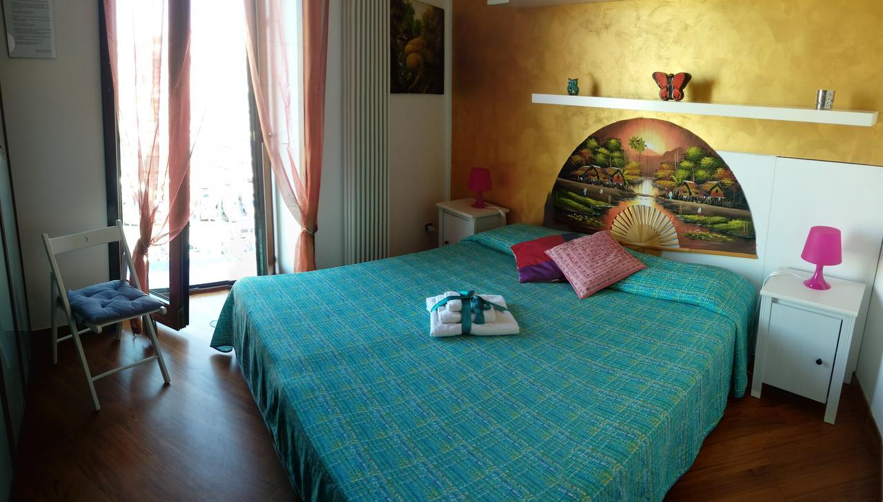 Bed and Breakfast Aria Di Mare Dimorra à Pouzzoles Extérieur photo